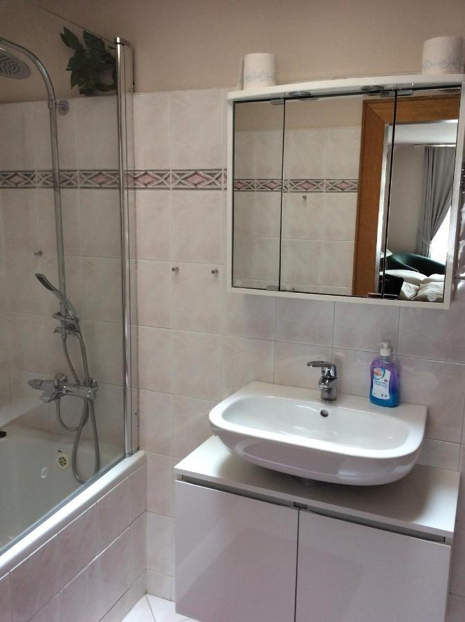 Hotel U Zlateho Andela باردوبيتسه المظهر الخارجي الصورة